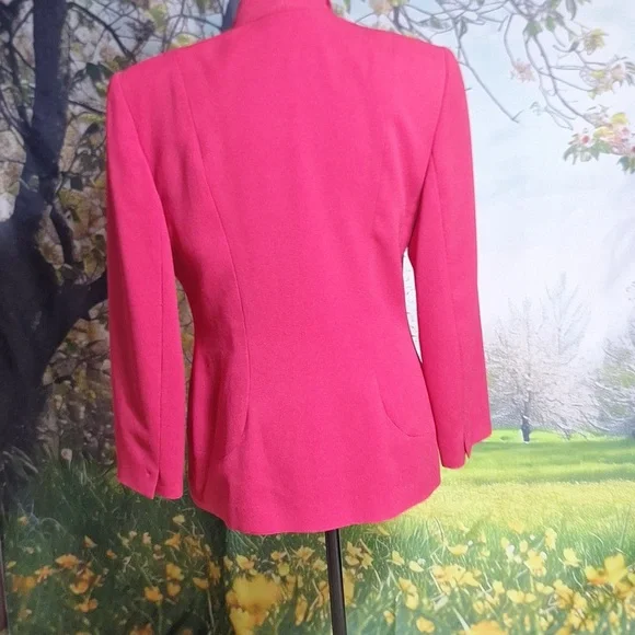 Christian Dior size 6 red blazer - Picture 4 of 10